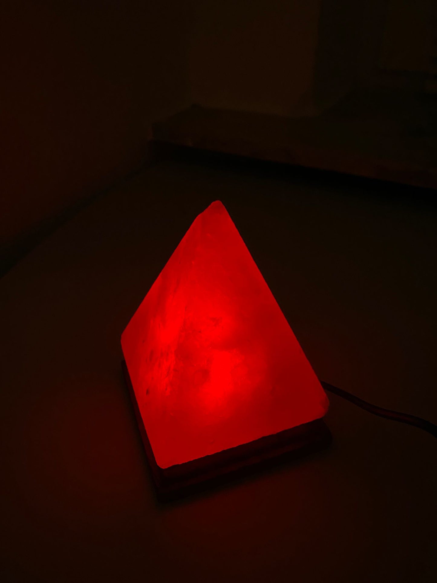 Himalaya Salz Lampe- Pyramide, USB Farbwechsellampe