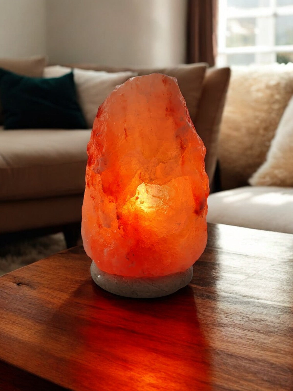 Natürliche Himalaya Salzlampe mit Marmor-Basis –Einzigartige Wohlfühlbeleuchtung
